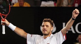 WOW! Wawrinka v heroické bitvě zničil Djokoviče a vyzve Berdycha