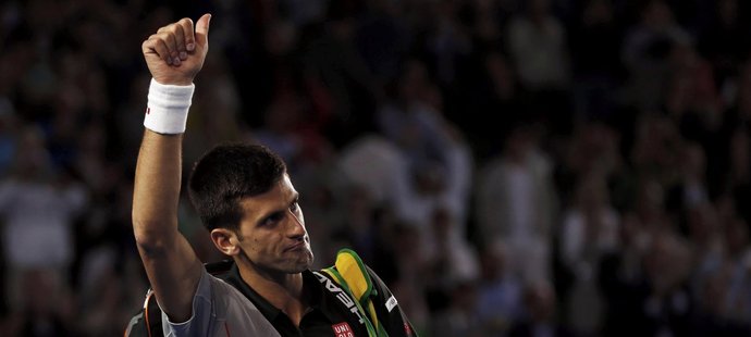 Novak Djokovič se loučí s fanoušky poté, co vypadl ve čtvrtfinále Australian Open