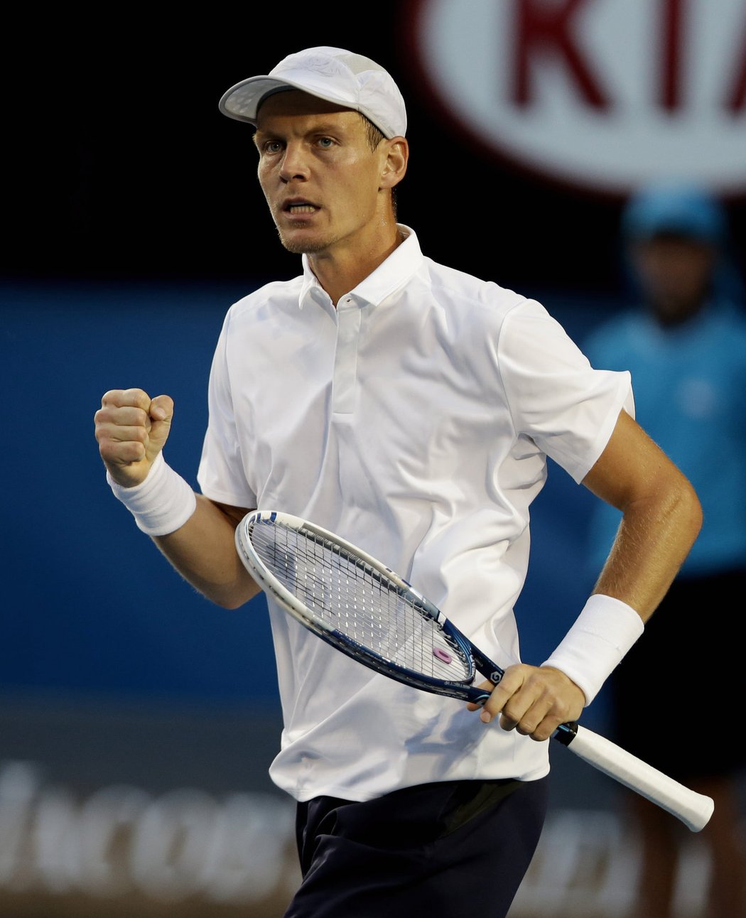 Tomáš Berdych se hecuje ve čtvrtfinále Australian Open proti Novaku Djokovičovi