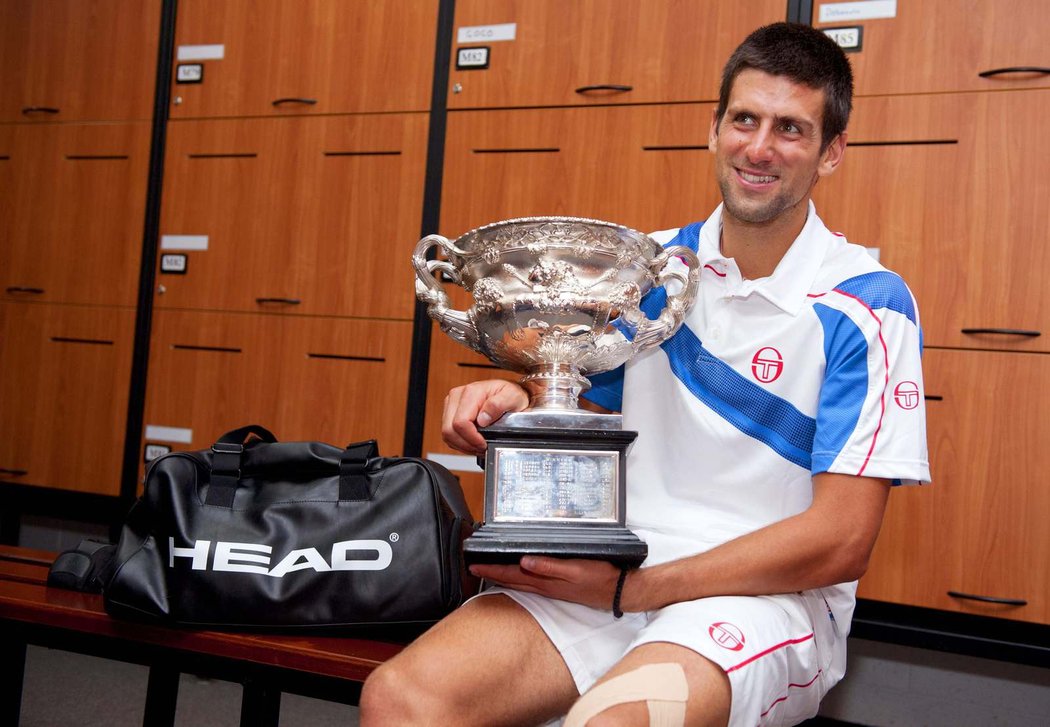 Srbský tenista na cestě k turnajovému vítězství porazil i Berdycha s Federerem
