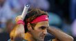 Roger Federer ve čtvrtfinálovém zápase Australian Open proti Murraymu