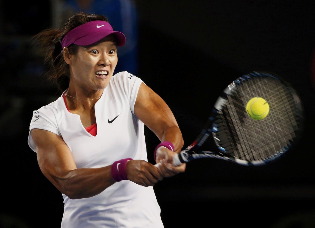 V 31 letech a 11 měsících se Li Na stala nejstarší vítězkou ženské dvouhry na Australian Open a získala druhý grandslamový titul po triumfu na Roland Garros v roce 2011