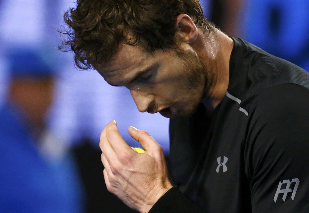 Andy Murray se povzbuzuje při finále Australian Open