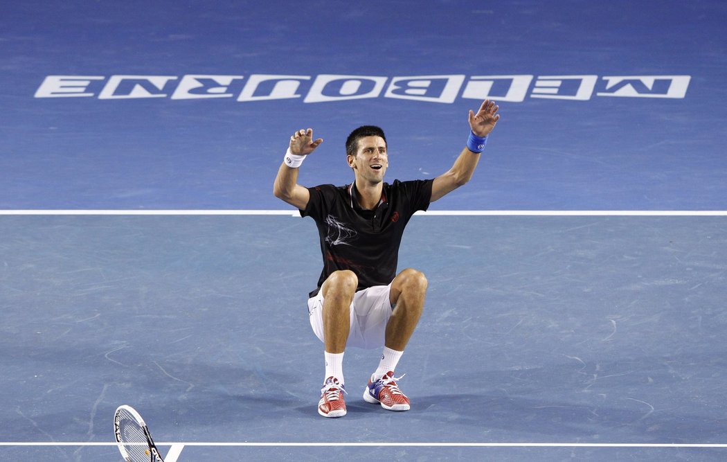 A zase král Novak. Djokovič v úchvatném finále přemohl Nadala a slaví třetí triumf na Australian Open