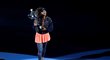 Vítězka Australian Open Naomi Ósakaová s pohárem