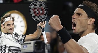 Nadal vs. Federer, finále napíše další díl historie. Komu věří legendy?