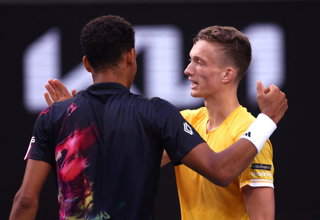 Jiří Lehečka slaví postup do čtvrtfinále Australian Open!