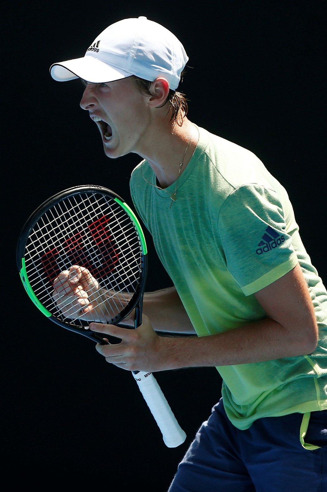 Sebastian Korda se raduje ve finále juniorského Australian Open