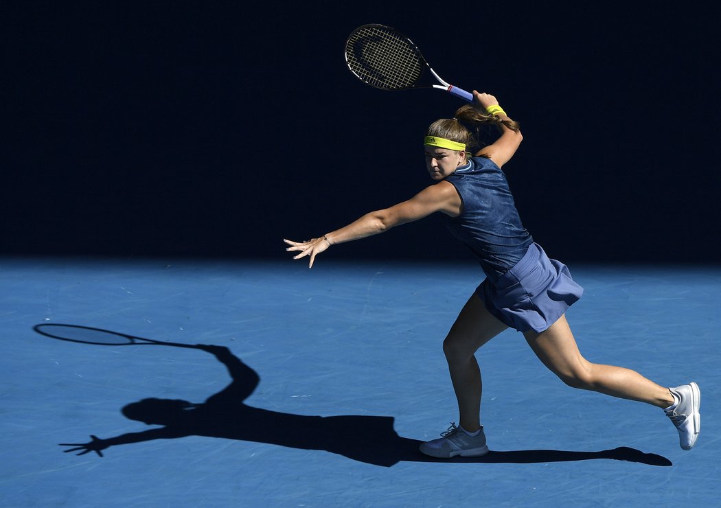 Karolína Muchová bojuje proti Američance Bradyové v semifinále Australian Open