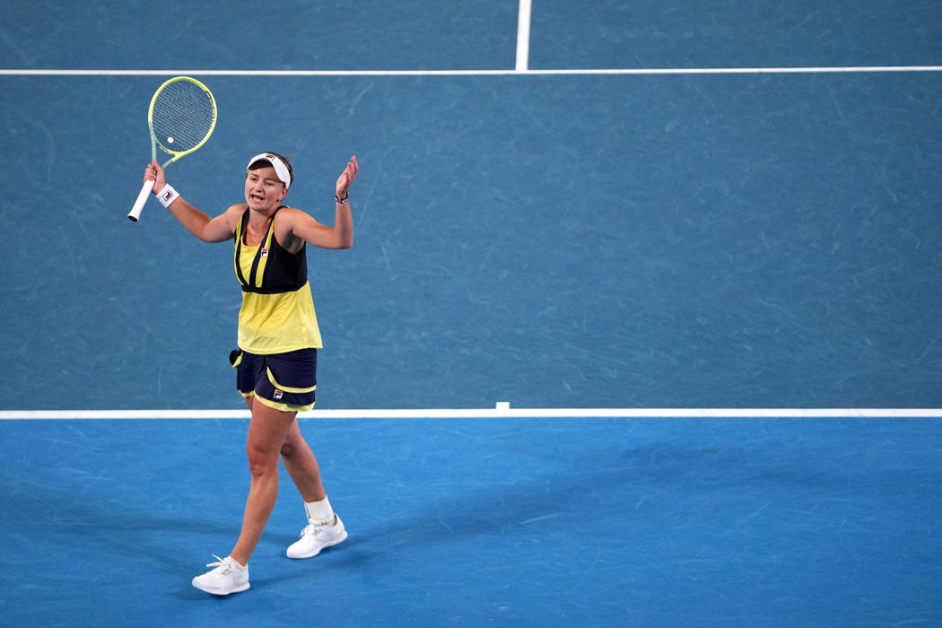 Barbora Krejčíková a Kateřina Siniaková zvládly finále na Australian Open a získaly další grandslamový titul