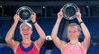 Barbora Krejčíková s Kateřinou Siniakovou ve finále Australian Open prohrály