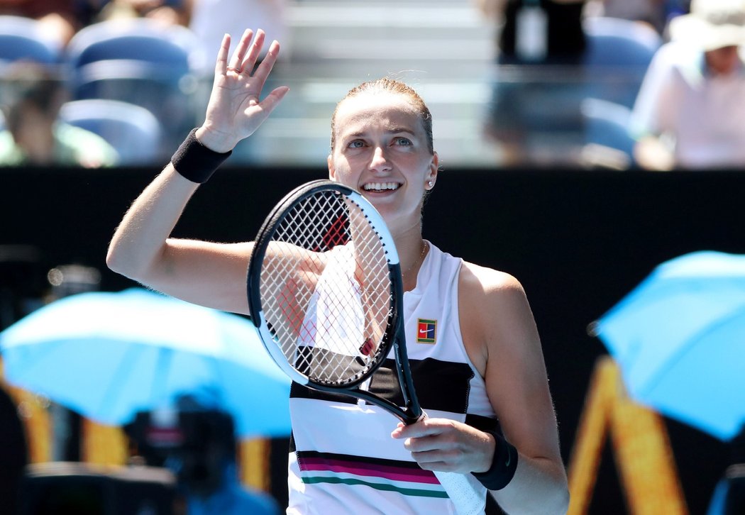 Famózní výkon! Česká tenistka Petra Kvitová zdraví fanoušky Australian Open po hladkém postupu do čtvrtfinále