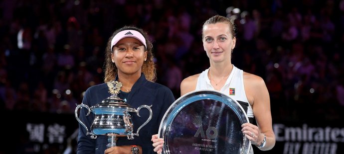 Nejlepší tenistky letošního Australian Open: vlevo vítězná Naomi Ósakaová, vpravo poražená finalistka Petra Kvitová