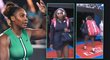 Serena Williamsová pobavila před zápasem se Simonou Halepovou všechny diváky