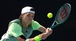 Jakub Menšík na Australian Open vyřadil bývalou světovou desítku Denise Shapovalova