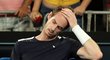 Andy Murray i v prvním kole Australian Open bojoval s bolestmi