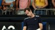 Vyčerpaný Murray nabírá sílu během utkání 1. kola Australian Open 