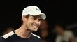 Andy Murray se povzbuzuje během utkání v prvním kole tenisového Australian Open