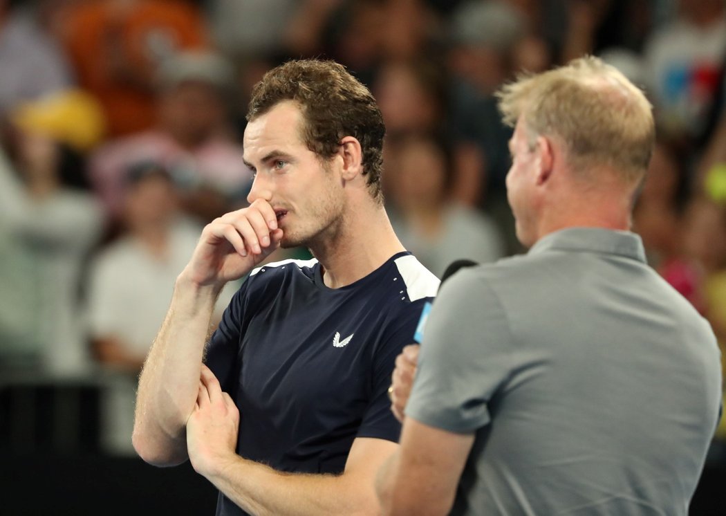 Murray po vyřazení na Australian Open sledoval děkovné video od ostatních hvězdných tenistů