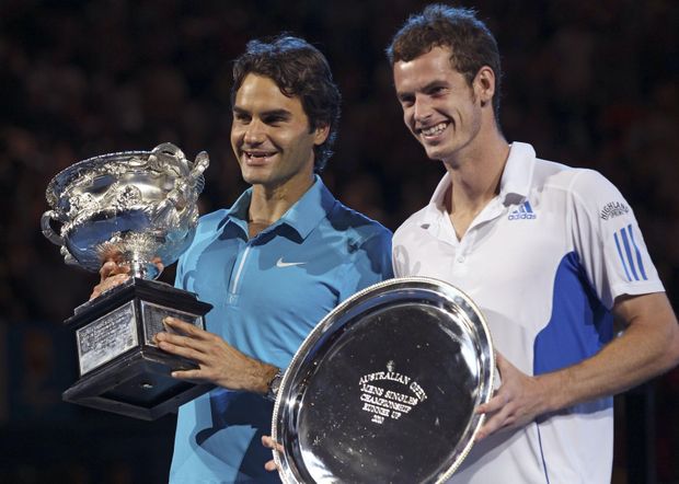 Andy Murray s Rogerem Federerem, finalisté letošního Australian Open Andy Murray s Rogerem Federerem, finalisté letošního Australian Open