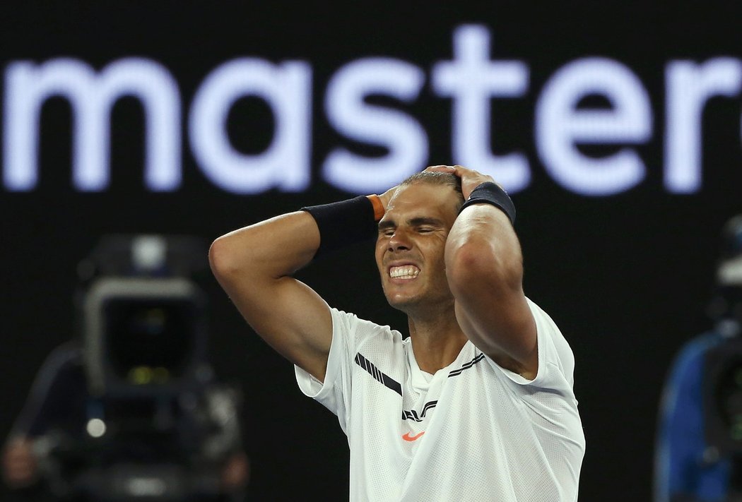 Šťastný Nadal nemohl pochopit, že se po zranění dokázal probojovat do finále Australian Open