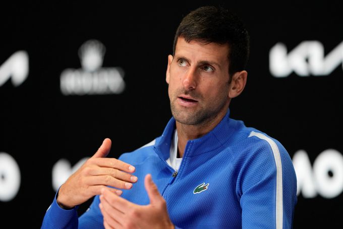 Zdravý? Nemocný? Djokovičův kouč odhalil záhadu australského krachu Zdravý? Nemocný? Djokovičův kouč odhalil záhadu australského krachu
