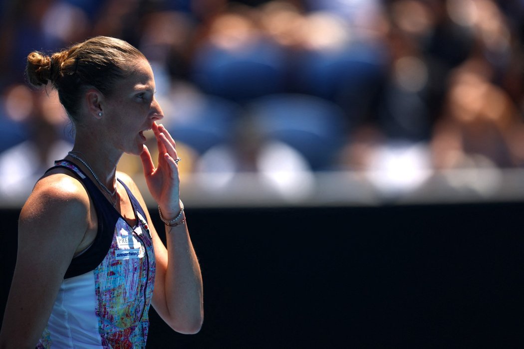 Česká tenistka Karolína Plíšková během osmifinálového duelu na Australian Open