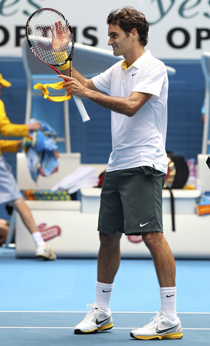 Roger Federer slaví postup do semifinále Australian Open