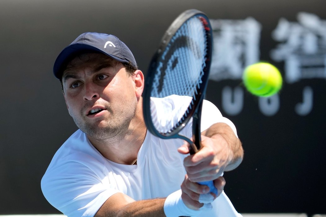 Rus Aslan Karacev startuje na Australian Open