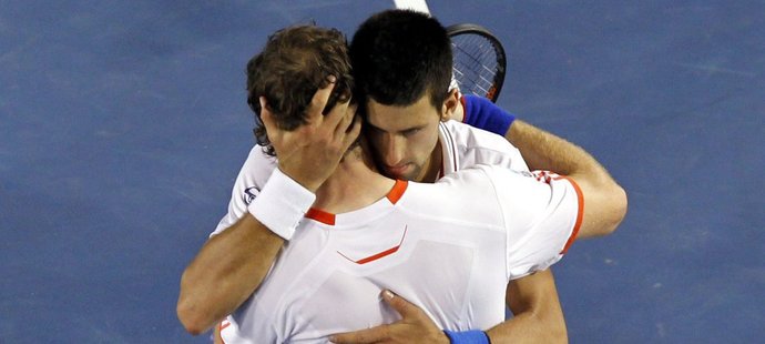 Djokovič se s Murraym letos utkal v semifinále Australian Open a zápas trval 4 hodiny 50 minut