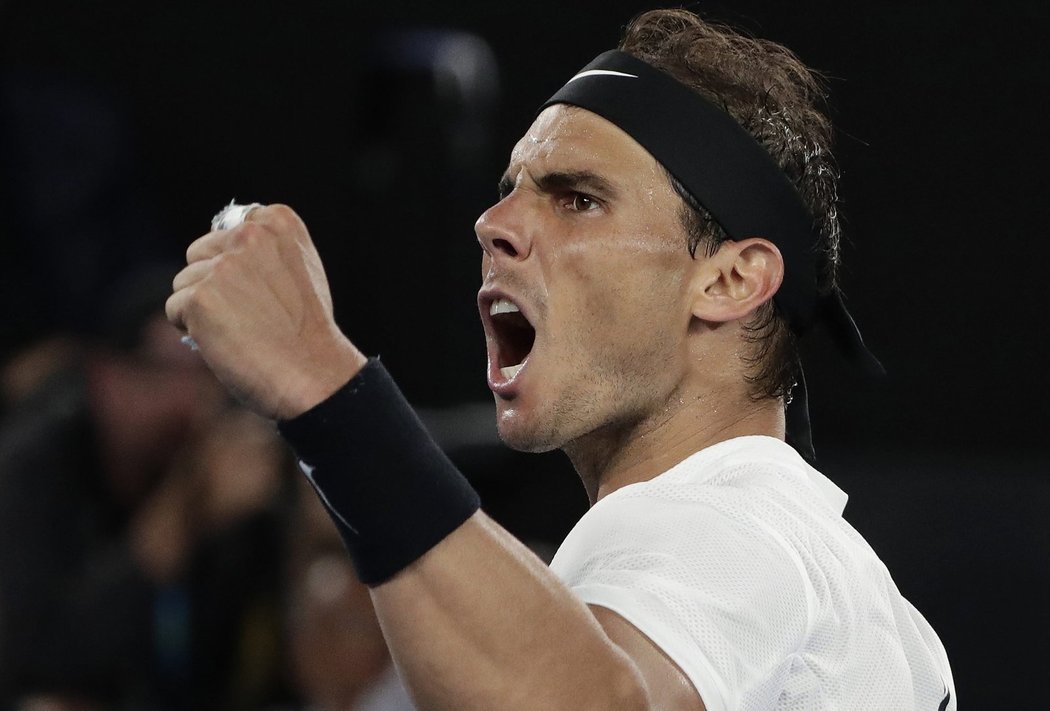 Rafael Nadal se raduje v semifinále Australian Open proti Grigoru Dimitrovovi