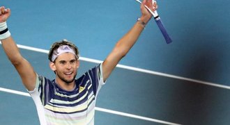 Thiem udolal Zvereva, ve finále Australian Open jde na Djokoviče