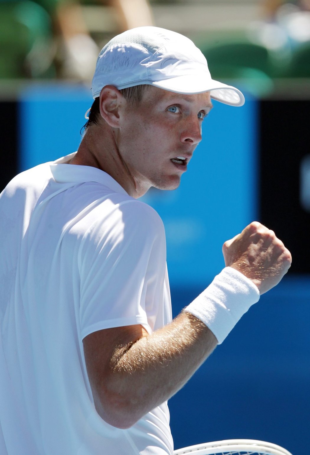 Českým tenistům se dařilo, tenistkám však nikoliv. Zatímco Tomáš Berdych (na snímku) a Radek Štěpánek postoupili do třetího kola Australian Open, hned tři české tenistky se s turnajem loučí.