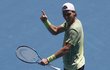 Tomáš Berdych se raduje z vítězství nad Fabiem Fogninim a postupu do čtvrtfinále Australian Open