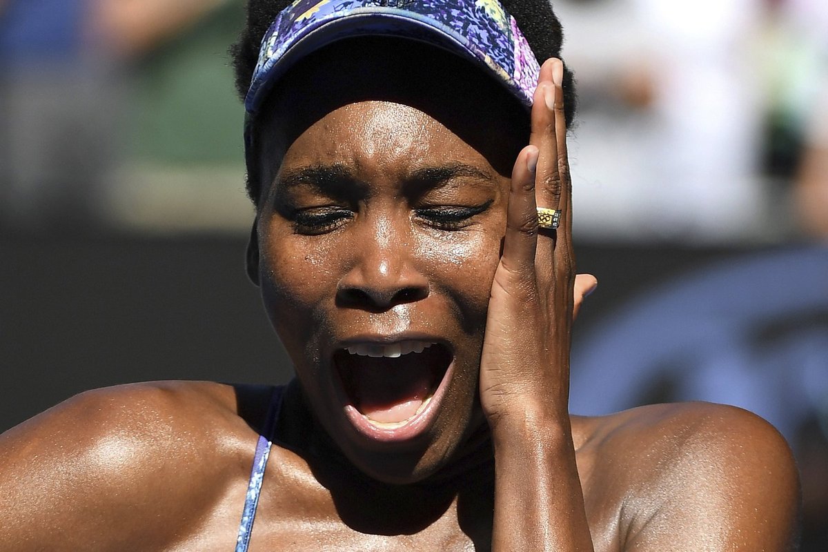 Venus Williamsová porazila v dnešním semifinále krajanku Coco Vandewegheovou 6:7, 6:2, 6:3