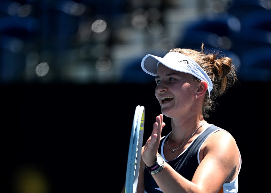 Barbora Krejčíková slaví postup do osmifinále Australian Open