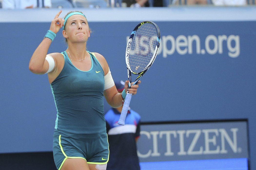 Běloruská tenistka Viktoria Azarenková se raduje z postupu do čtvrtfinále US Open