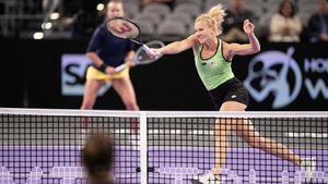 Australian Open ONLINE: Krejčíková se Siniakovou bojují o finále