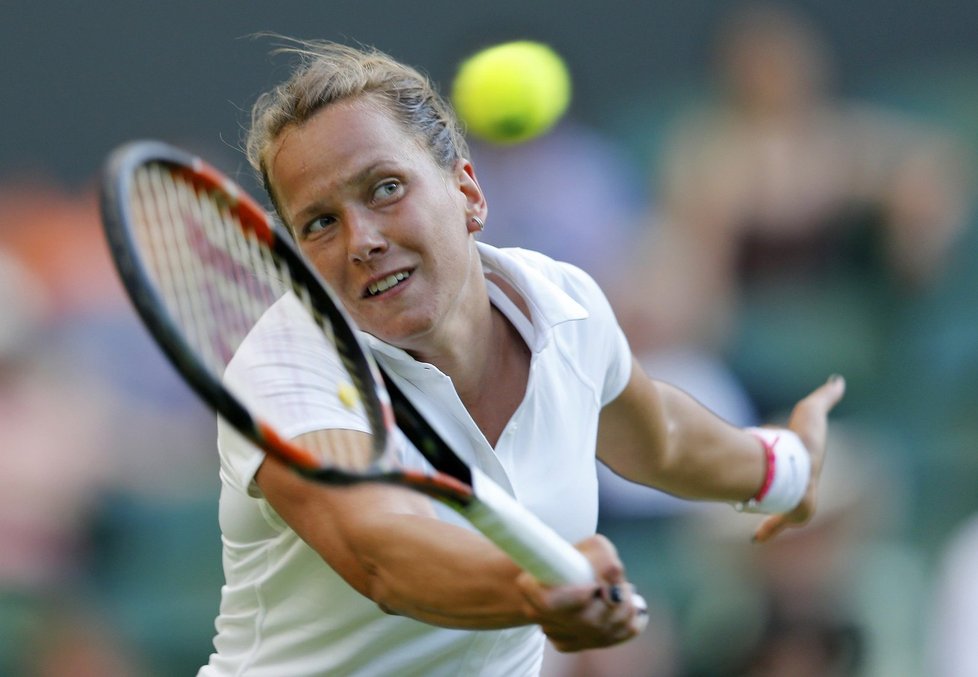 Česká tenistka Barbora Strýcová ve Wimbledonu