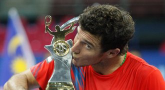 Benneteau premiérový titul neoslaví, ve třech setech padl s Mónakem