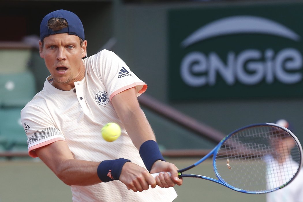 Tomáš Berdych první dva sety proti Chardymu ztratil.