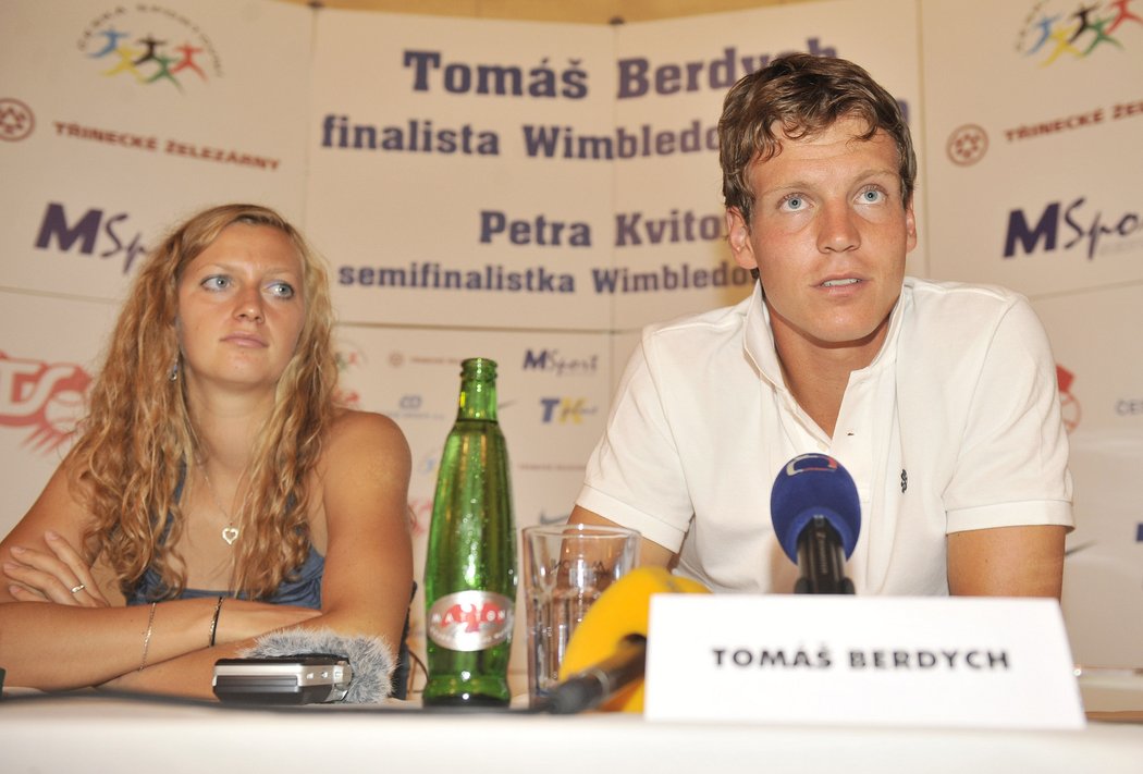 Berdych s Kvitovou během tiskové konference.