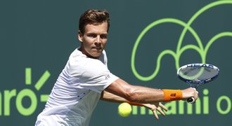 Berdych je v Miami ve čtvrtfinále, Plíšková skončila na Petkovicové