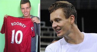 Berdych dostal dres od Rooneyho. Vše nejlepší, napsala mu hvězda