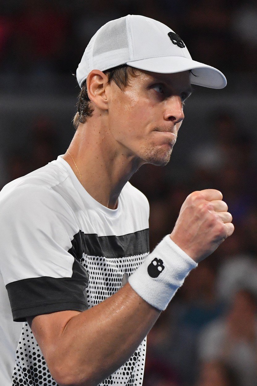 Tomáš Berdych se raduje, právě postoupil do osmifinále tenisového Australian Open.