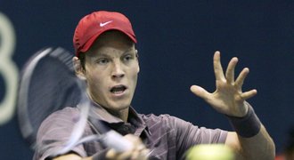 Berdych si s Wawrinkou poradil