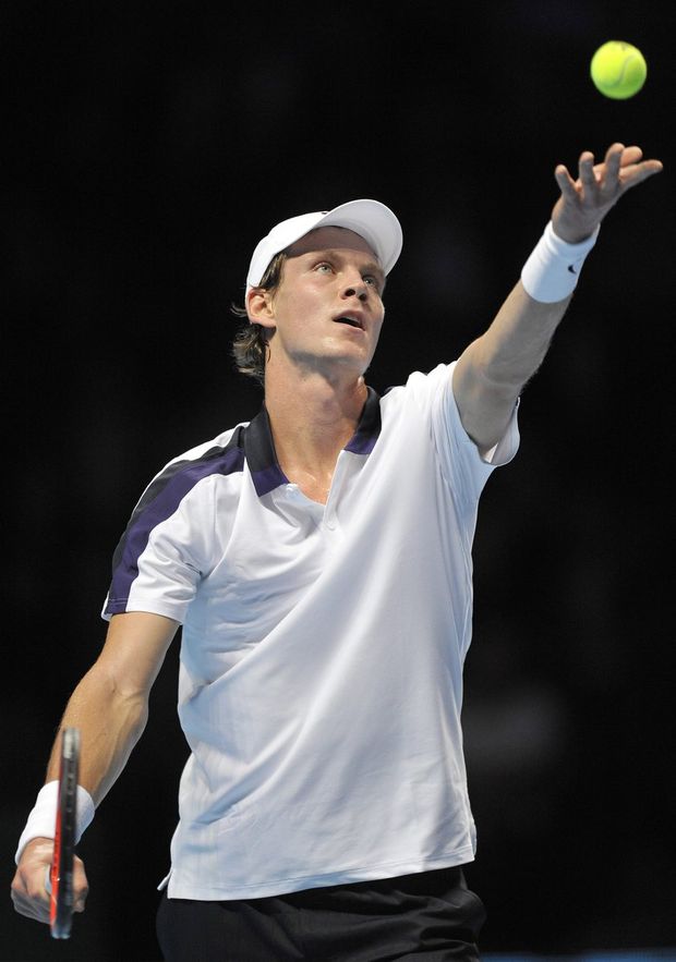 Berdych se trápil na podání. Berdych se trápil na podání.