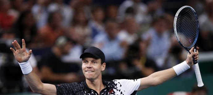 Turnaj mistrů volá! Tomáš Berdych porazil Kevina Andersona a postupem do semifinále turnaje v Paříži si zajistil účast na prestižním Turnaji mistrů