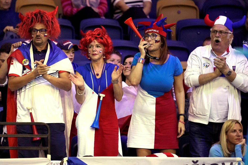Čeští fanoušci v Glasgow na finálovém turnaji Billie Jean King Cupu