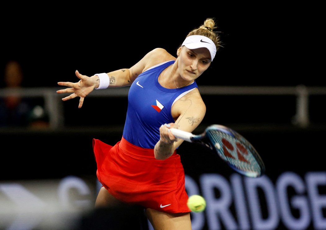 Markéta Vondroušová v zápase proti Danielle Colinsové